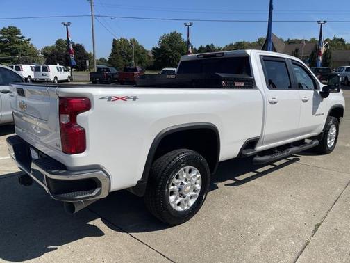 2022 Chevrolet Silverado 3500 LT
