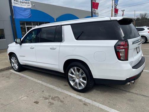 2024 Chevrolet Suburban 4WD High Country