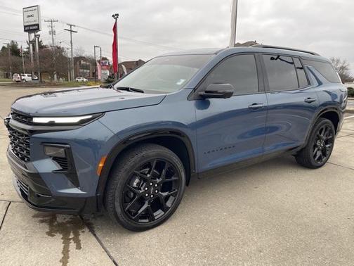 2024 Chevrolet Traverse RS