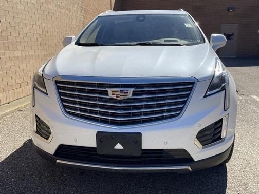 2018 Cadillac XT5 Platinum