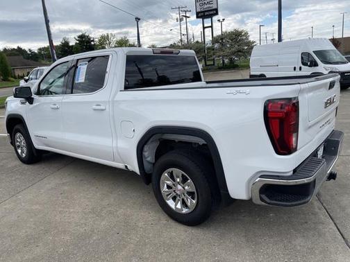 2024 GMC Sierra 1500 SLE