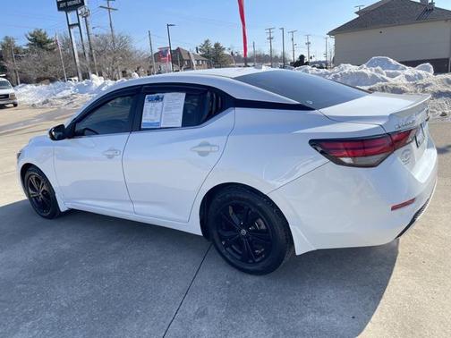 2022 Nissan Sentra SV