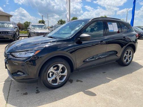 AGATE BLACK METALLIC 2025 Ford Escape ST-Line