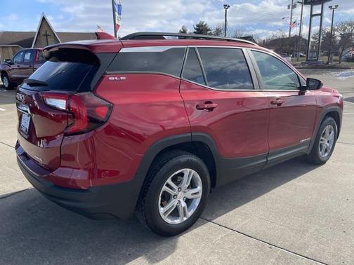 2023 GMC Terrain SLE