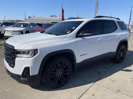 2023 GMC Acadia AWD SLT