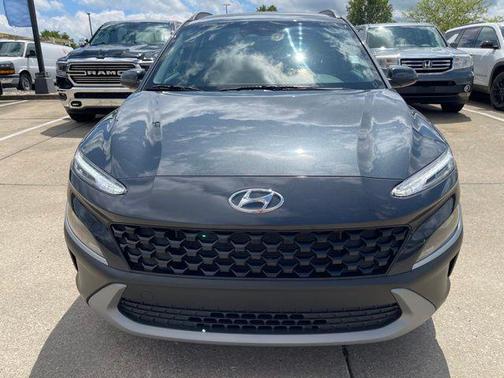 Thunder Gray 2022 Hyundai KONA SEL