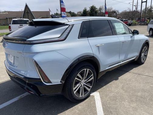2024 Cadillac LYRIQ Luxury w/1SE