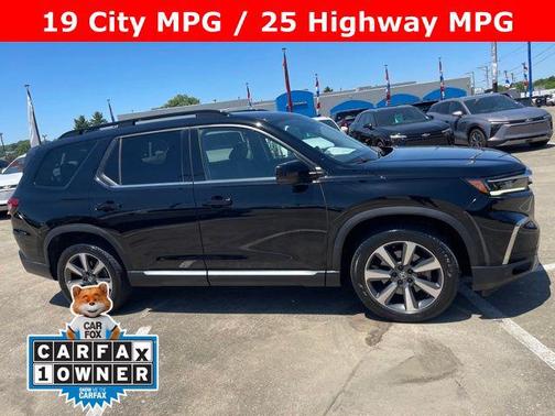 Crystal Black Pearl 2023 Honda Pilot AWD Elite