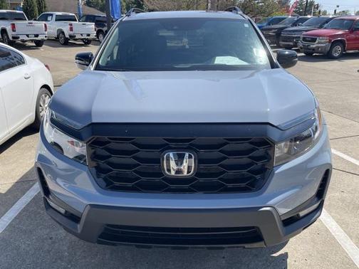 2023 Honda Passport AWD Elite