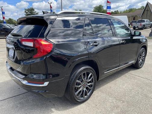 2023 GMC Terrain Denali