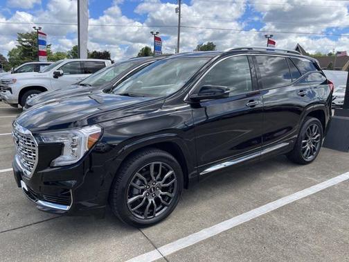 2023 GMC Terrain Denali