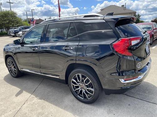 2023 GMC Terrain Denali