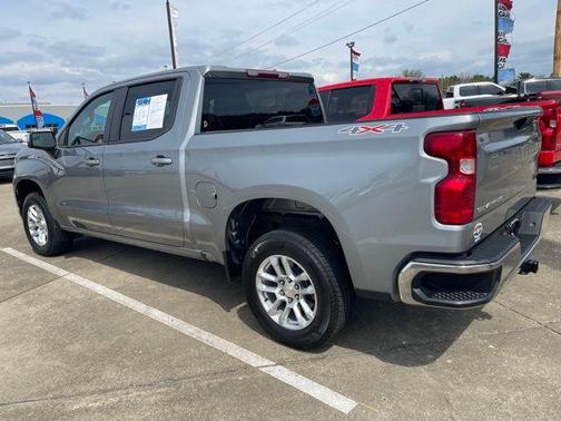 Sterling Gray Metallic 2023 Chevrolet Silverado 1500 LT