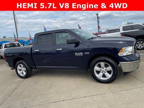 True Blue Pearl 2018 RAM 1500 SLT