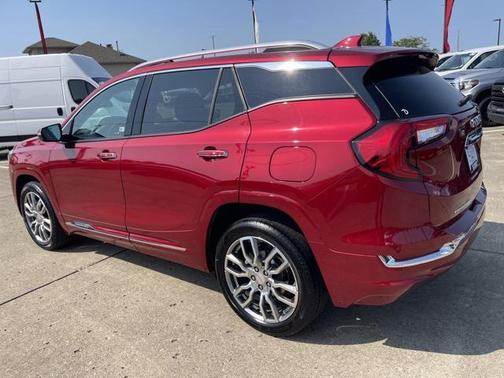 2023 GMC Terrain Denali
