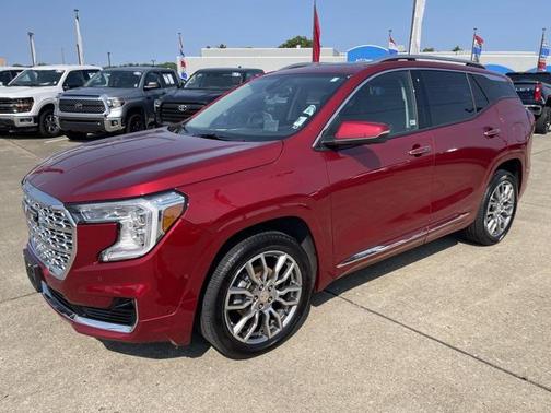 2023 GMC Terrain Denali
