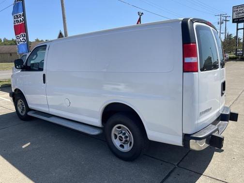 2024 GMC Savana 2500 Work Van