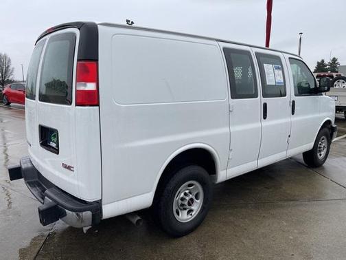 2024 GMC Savana 2500 Work Van