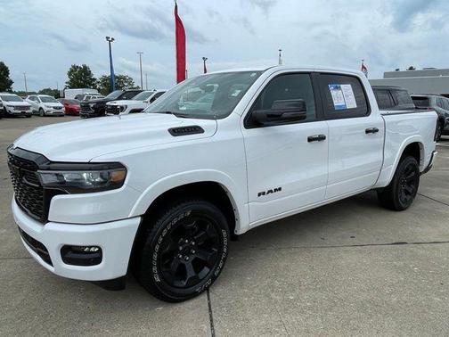 Bright White Clearcoat 2026 RAM 1500 Big Horn/Lone Star