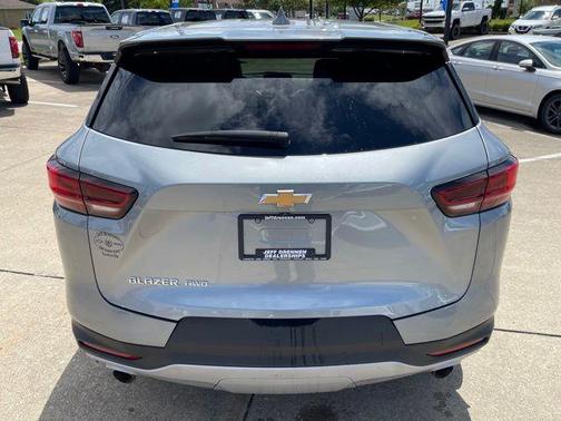Sterling Gray Metallic 2025 Chevrolet Blazer 2LT
