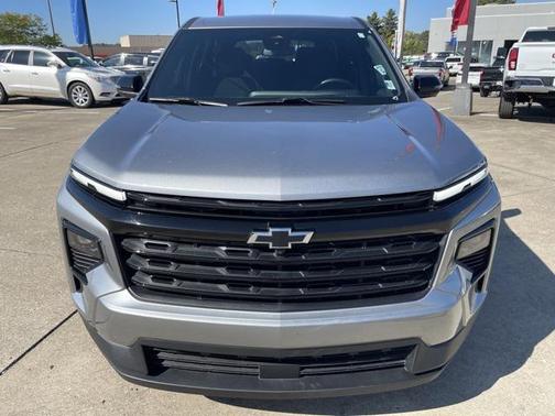 2024 Chevrolet Traverse LS