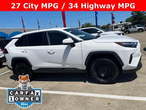 Ice Cap 2023 Toyota RAV4 LE