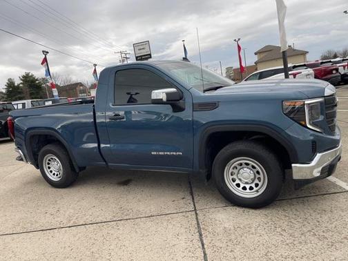 2024 GMC Sierra 1500 Pro