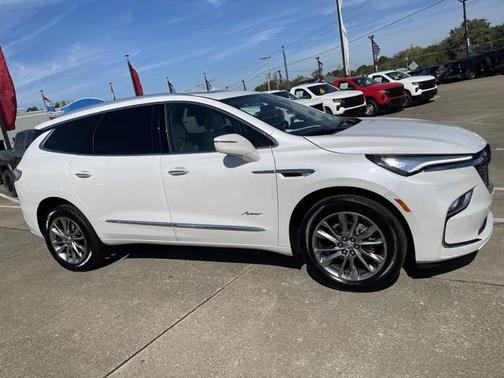 2024 Buick Enclave Avenir AWD