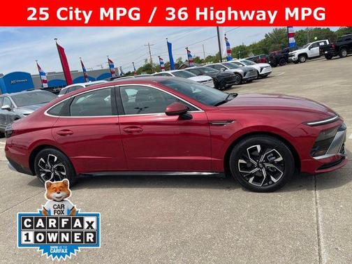 Ultimate red 2025 Hyundai SONATA SEL