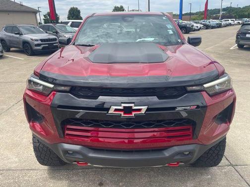 Radiant Red Tintcoat 2024 Chevrolet Colorado ZR2