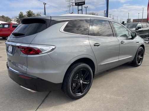 2024 Buick Enclave Essence AWD