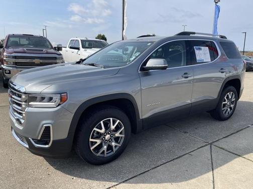 2023 GMC Acadia FWD SLT