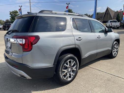 2023 GMC Acadia FWD SLT
