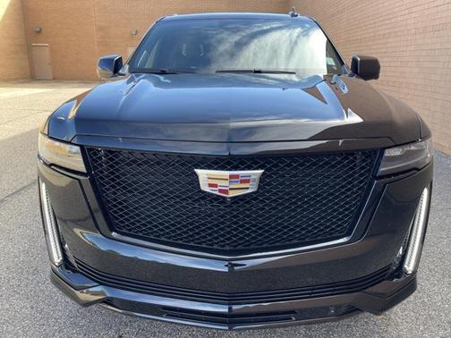 2023 Cadillac Escalade Sport Platinum