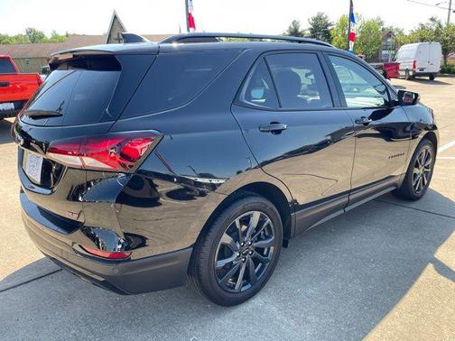 Mosaic Black Metallic 2024 Chevrolet Equinox FWD RS