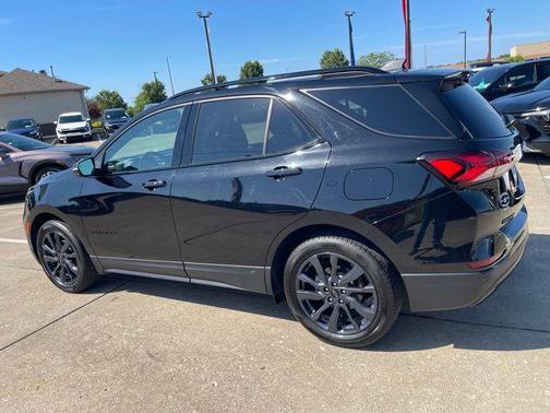 Mosaic Black Metallic 2024 Chevrolet Equinox FWD RS