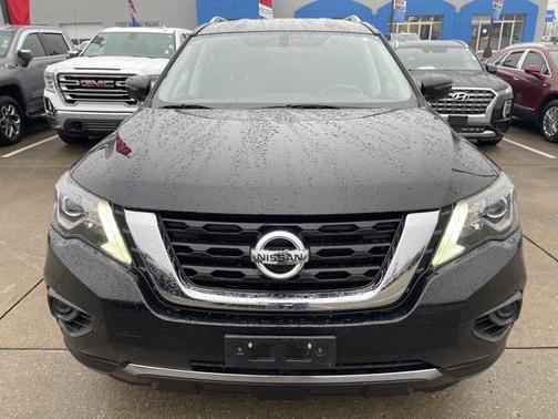 2019 Nissan Pathfinder S