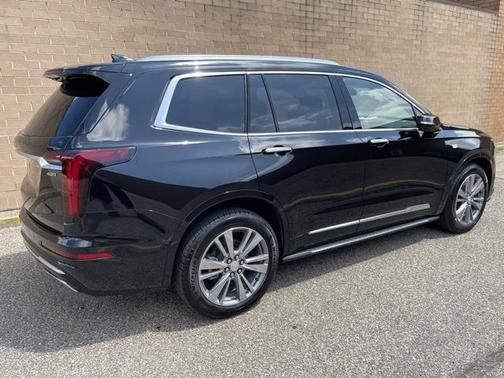 2024 Cadillac XT6 Premium Luxury AWD