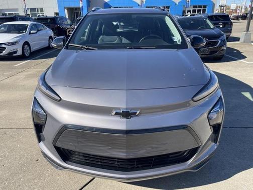 2023 Chevrolet Bolt EUV FWD LT