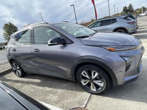2023 Chevrolet Bolt EUV FWD LT