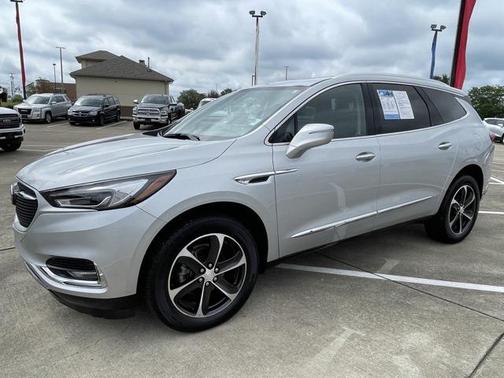 2021 Buick Enclave FWD Essence