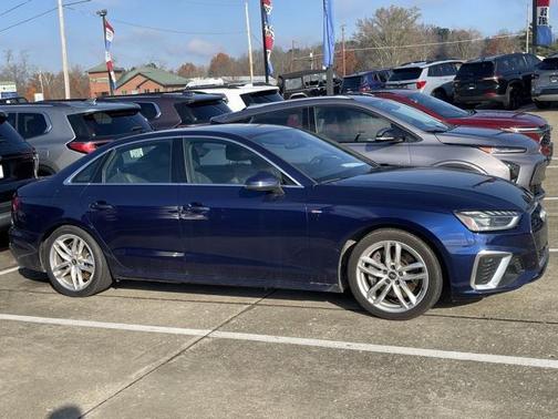 2023 Audi A4 45 S line Premium Plus