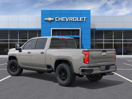 White Sands 2026 Chevrolet Silverado 2500 Crew Cab, Standard Bed, XR2, 4WD