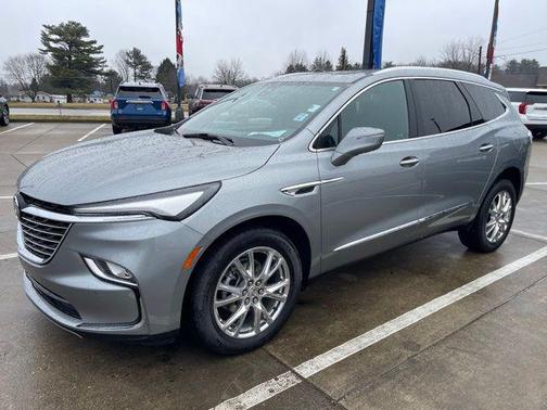 2023 Buick Enclave Premium AWD
