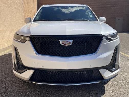 2023 Cadillac XT6 Sport AWD