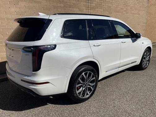2023 Cadillac XT6 Sport AWD