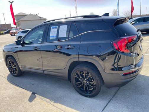 2021 GMC Terrain SLT