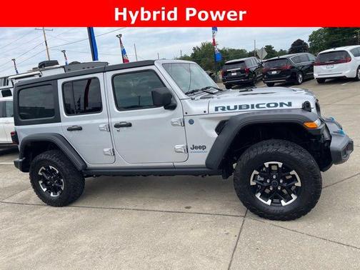 Silver Zynith Clearcoat 2024 Jeep Wrangler 4xe Rubicon