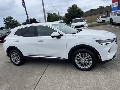 2022 Buick Envision FWD Preferred