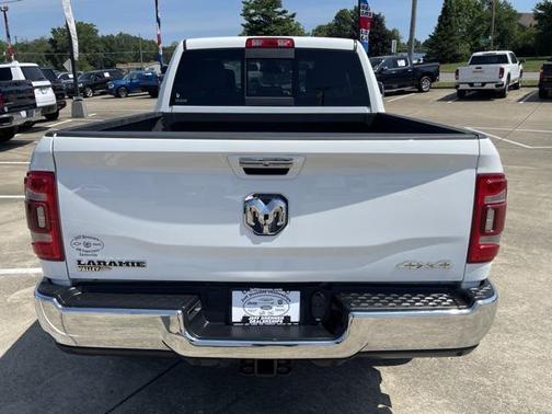2022 RAM 2500 Laramie Crew Cab 4x4 6'4' Box